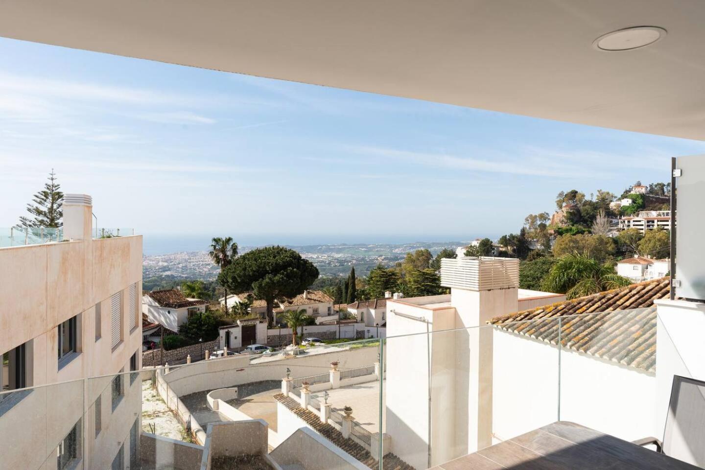Mediterranean Apartment With Sea Views In מיחאס מראה חיצוני תמונה